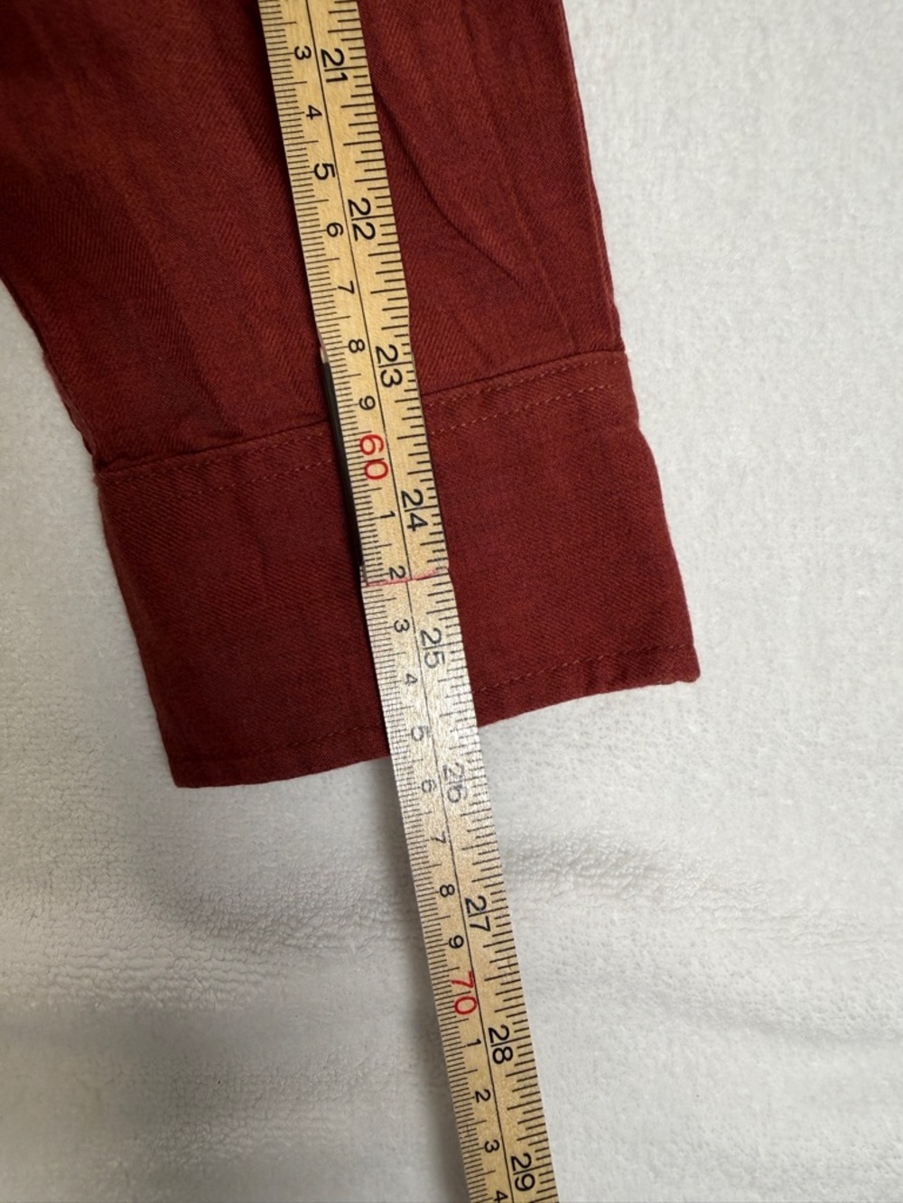 Viyella Red Button Down Shirt Men’s L Cotton Wool Blend Made in Canada Classic - Picture 5 of 6